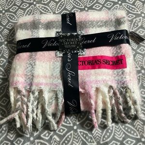 Victoria’s Secret Scarf